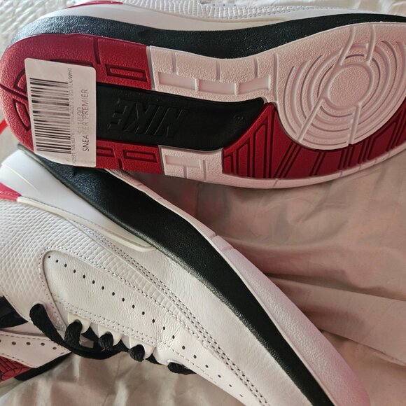 Jordan 2 - Picture 6 of 6